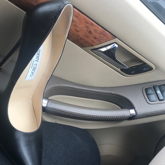 Jimmy Choo - Picture 3 of 3